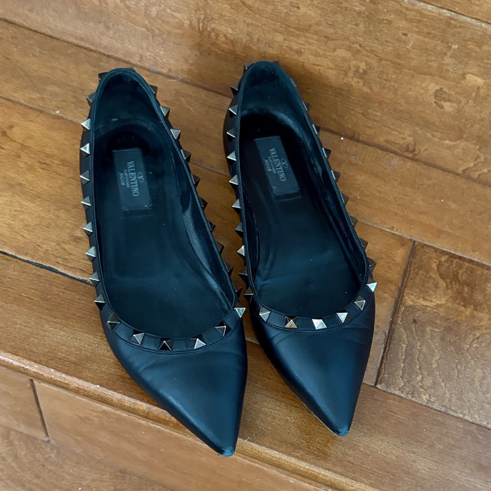 Valentino Garavani Rock Stud Ballet Flats Size 37.5